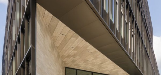 Thumbnail van Transformatie DC van Hall, Amsterdam