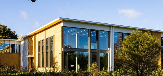 Thumbnail van Gemeentehuis Voorst