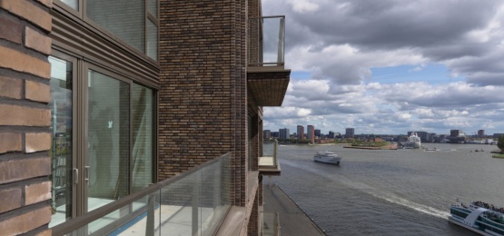 Thumbnail van Lloydyard